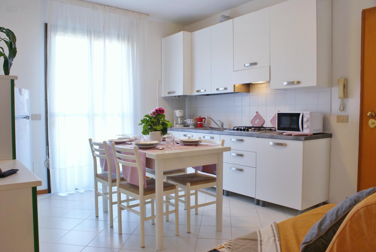 Appartamenti In Residence Portosole E Residence Tamerici Con Piscina-Cavallino Treporti Eksteriør bilde